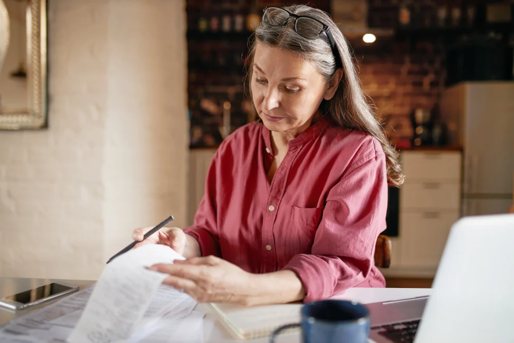 Participant reviewing NDIS service agreement